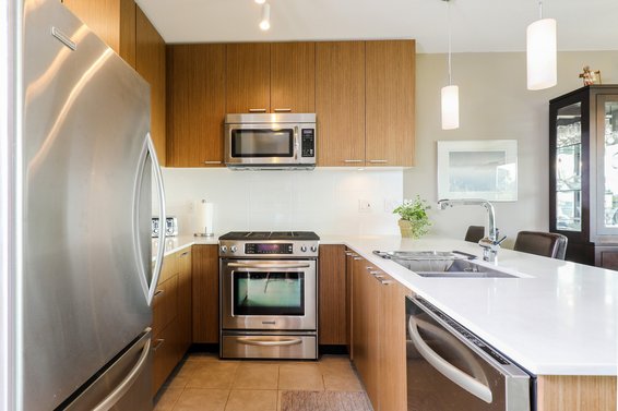 Sold // 415-1330 Marine Drive