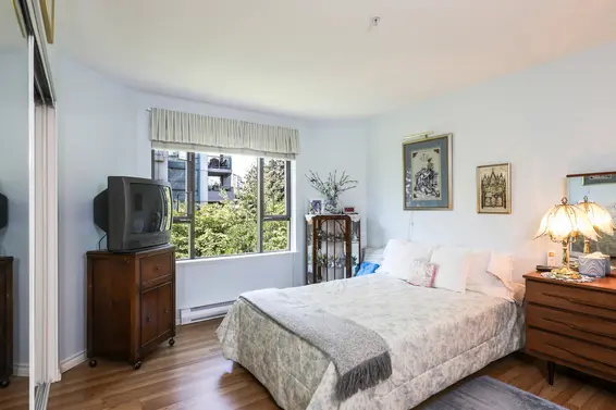 Sold // 209-175 East 10th Street