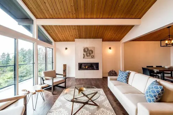 20 North Van homes that reduced their list prices this week!
