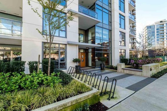 Spotlight: Condo of the Week