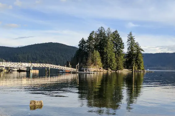 Deep Cove + Sunshine = <3
