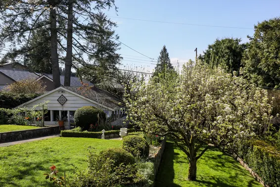 Sold / 329 East 27th Street Upper Lonsdale