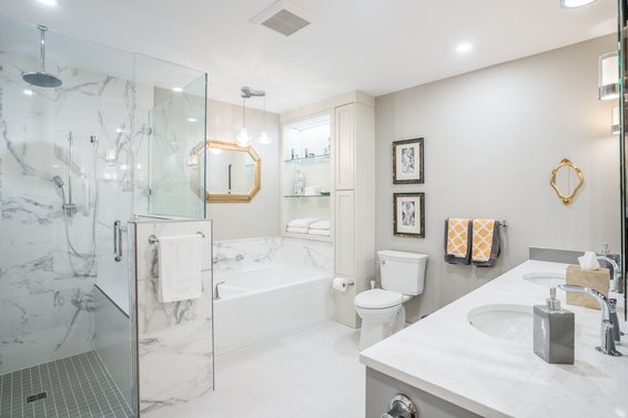 Just Listed // 304-1500 Ostler Court