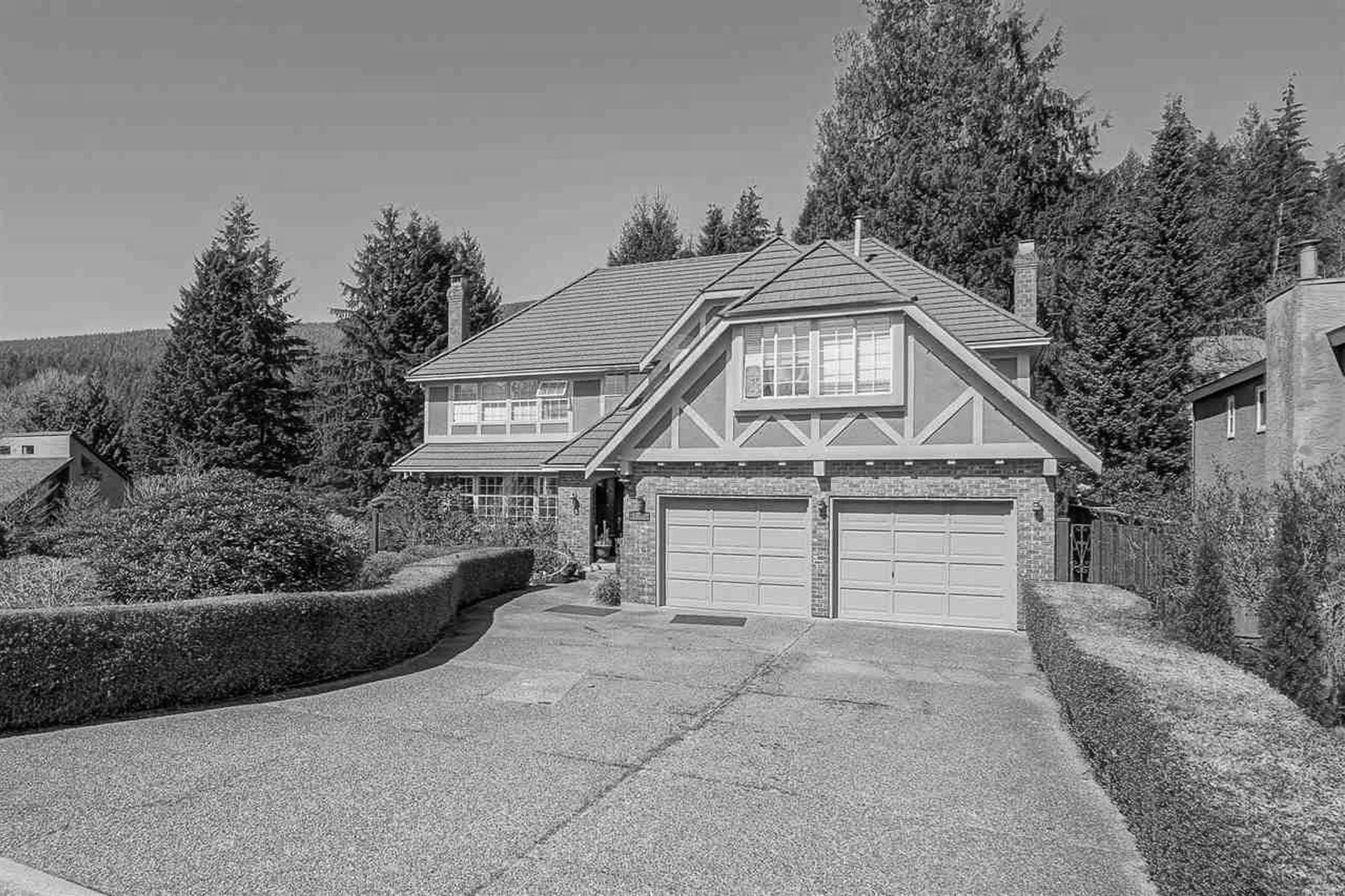 Sold Check out our Recent Deep Cove Sales