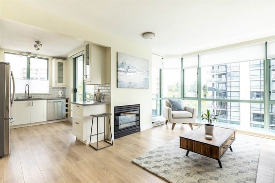Sold /// 801-140 East 14th Street