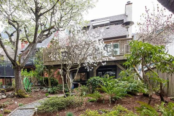 Sold /// 5617 White Pine Lane