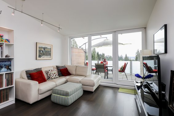 Sold // PH 402-650 Evergreen Place