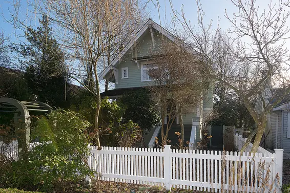 Heritage Home for Sale: 527 East 12th Street