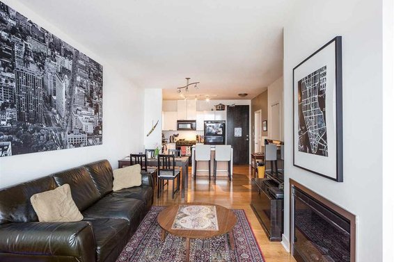 Spotlight: Condo of the Week