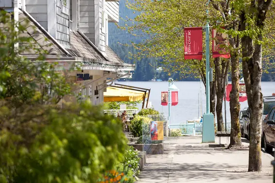 Arms Reach Bistro - Best Outdoor dining on the North Shore via OpenTable