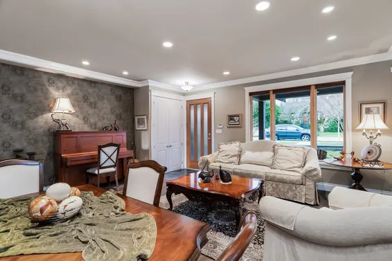 Just Listed // 341 East 14th Street