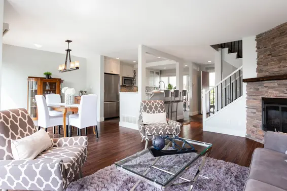 Sold // 1050 Lillooet Road