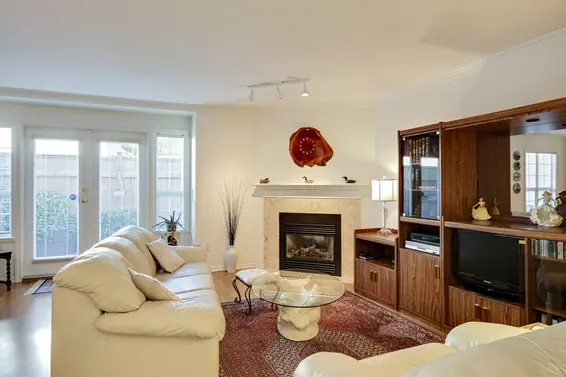 New Listings | 5372 Esperanza Drive | 4-225 West 16th Street