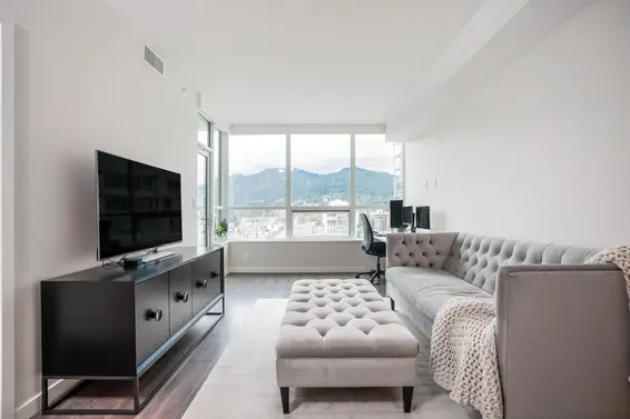 Just Listed // 1509 112 East 13th Street