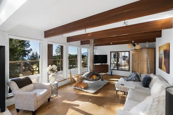 You Could Win This Lions Bay Luxury Home: Inside Wealthsimple’s Vancouver House Giveaway