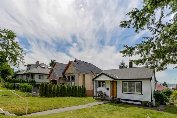 CNV approves 25' lot subdivision