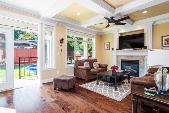 Just Listed // 611 W 24th Close