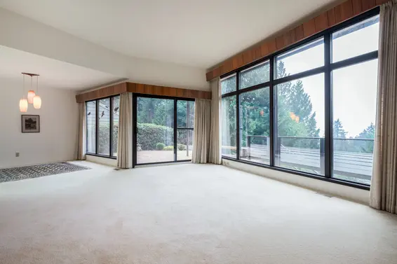 Just Listed // 491 Monteray Avenue