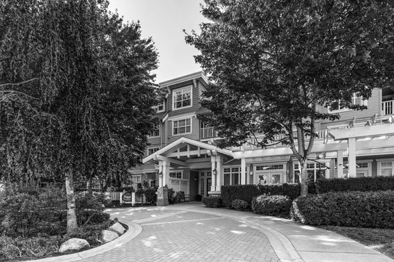 Sold // 401 960 Lynn Valley Road