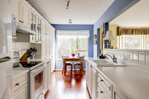 Just Listed // 303-3658 Banff Court