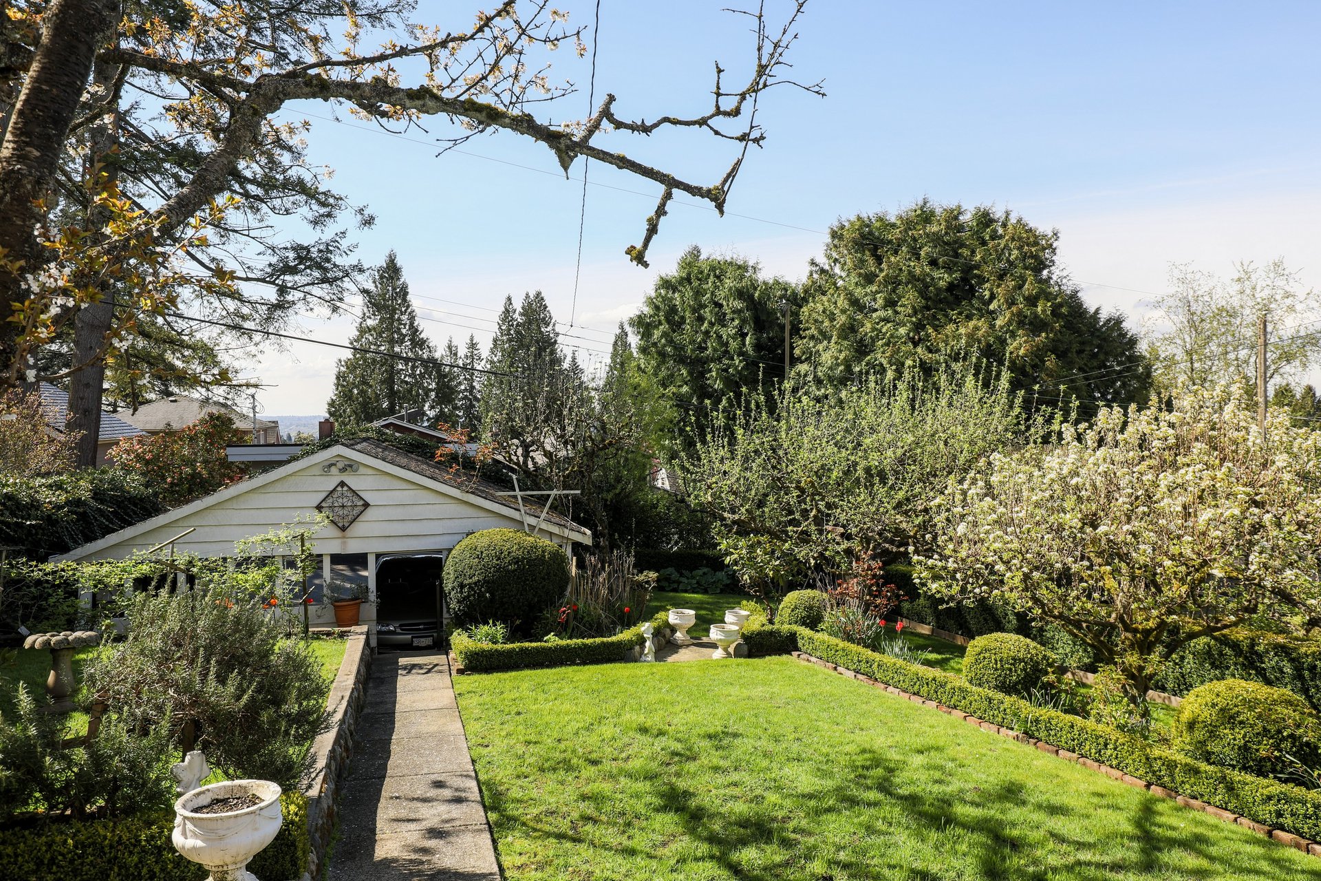 329 East 27th Street, North Vancouver just listed