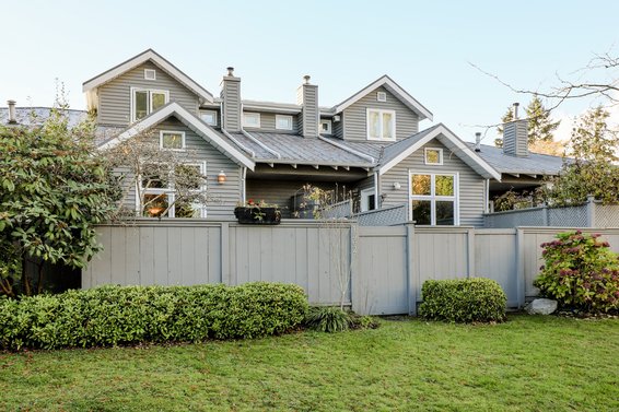 Just Listed  // 1562 Bowser Avenue, Norgate