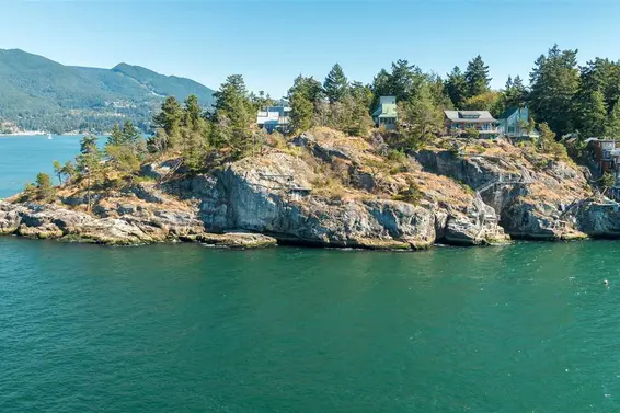 Passage Island
