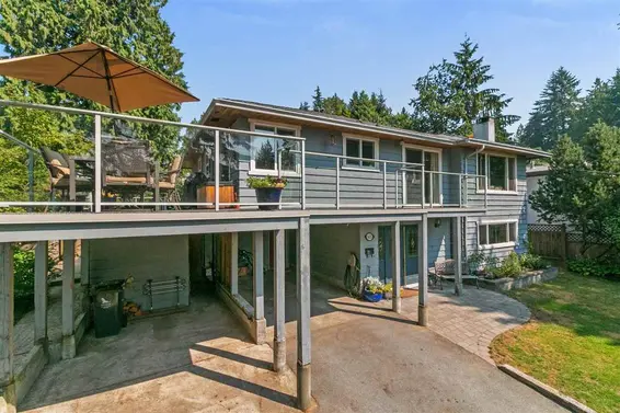 Sold // 1422 Dempsey Road