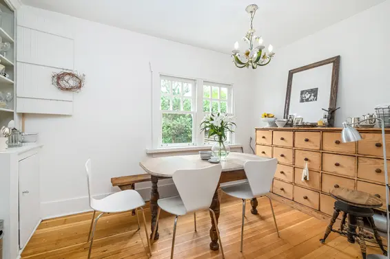 Just Listed // 338 E 14th Street
