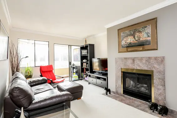 Sold // 304-1155 Ross Road