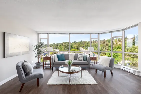 Sold /// 904-1327 E Keith Road