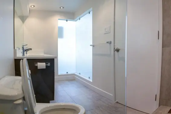 Bad MLS® Photo of the Week: View from the toilet