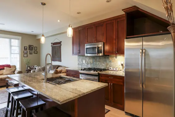 Sold // 1618 St Andrews Avenue, Central Lonsdale