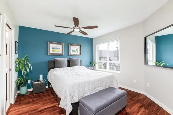 Sold // 409-183 W 23rd Street