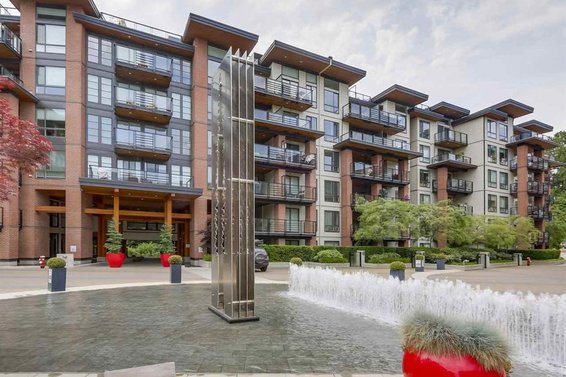 Sold // 513 733 W 3rd Street