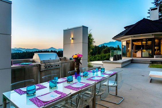 Trend // Outdoor Kitchen