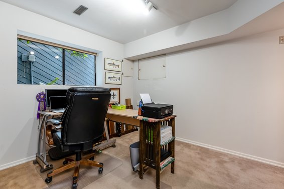 5528 Huckleberry Lane, North Vancouver
