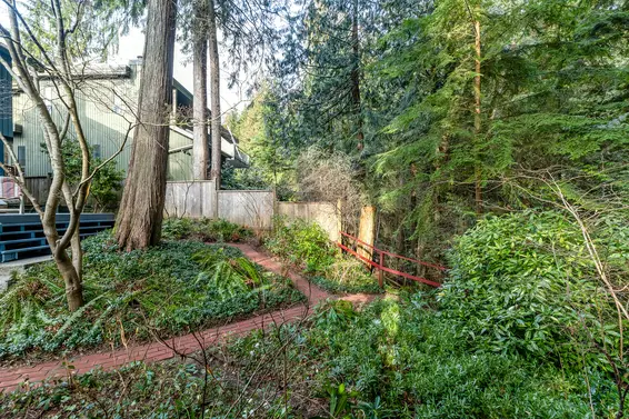 5528 Huckleberry Lane, North Vancouver For Sale - image 58