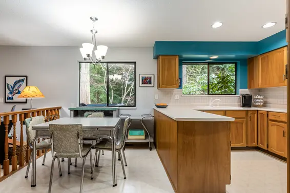 5528 Huckleberry Lane, North Vancouver For Sale - image 16