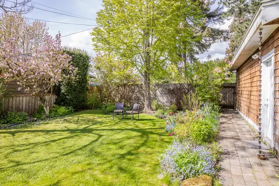 756 East 14th Street, North Vancouver For Sale - image 40