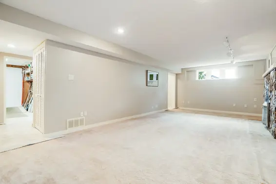 1182 Ronayne Road, North Vancouver For Sale - image 35