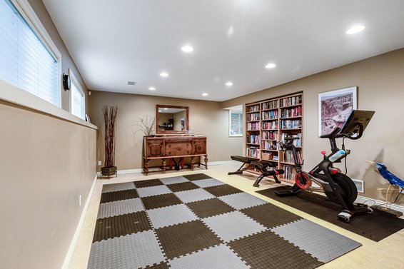 622 Silverdale Place, North Vancouver