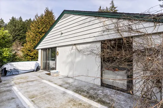 900 Clements Avenue, North Vancouver For Sale - image 32
