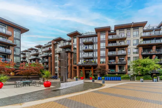 219 723 West 3rd Street, North Vancouver