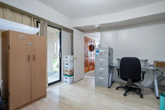 Office - 530 19th Street West  