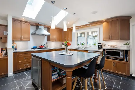 1082 Lodge Road, North Vancouver For Sale - image 6