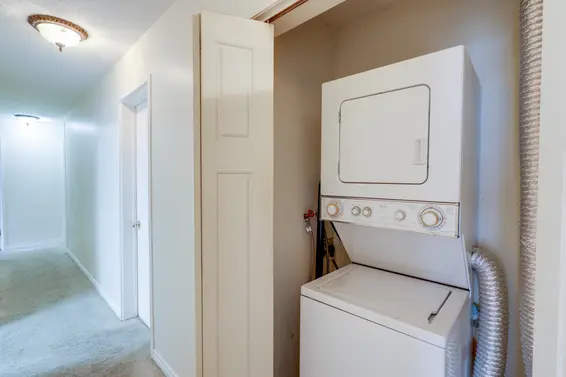 12 834 Premier Street, North Vancouver For Sale - image 13