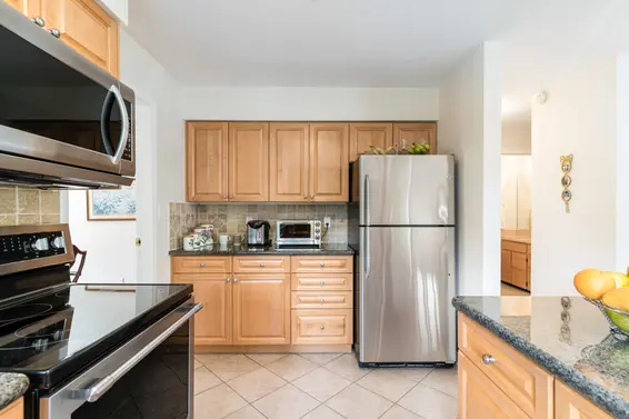 5596 Huckleberry Lane, North Vancouver For Sale - image 13