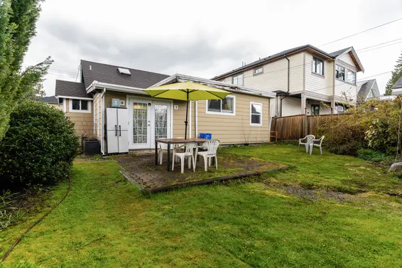 1712 Sutherland Avenue, North Vancouver For Sale - image 32