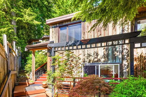 2501 Panorama Drive, North Vancouver For Sale - image 43